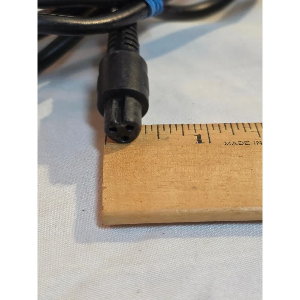 Shenzhen Hyleton HLT-180-4202000 Power Supply Adapter 42V 2A 3-Pin Connector